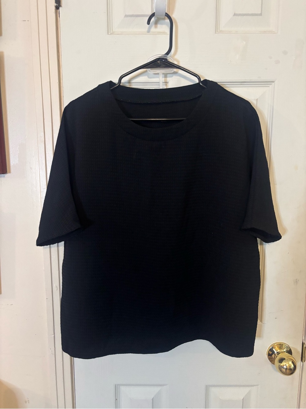 Black Women's Short-Sleeve Top an shorts set - Classic Crewneck